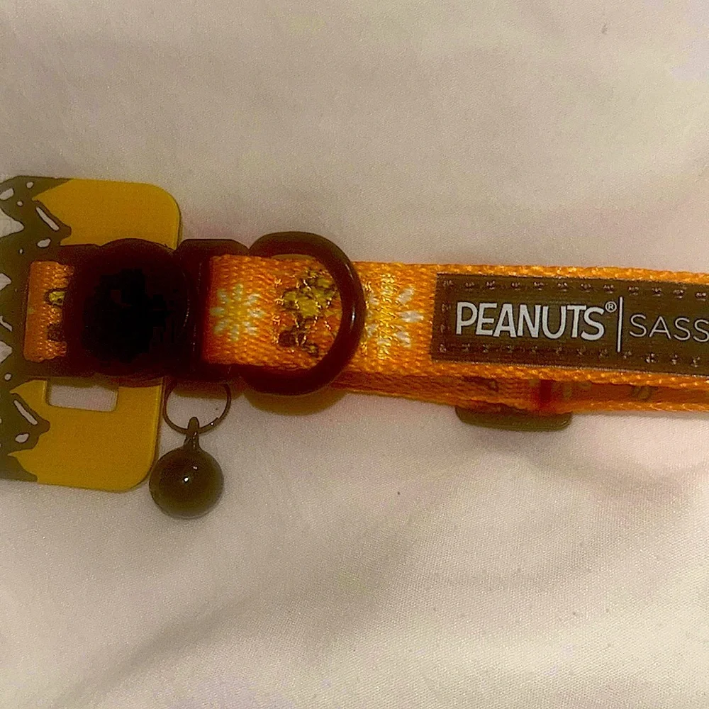 Sassy Meow Peanuts Woodstock Cat Collar (M) and Matching Leash 6ft